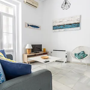 https://mar-de-cadiz.hotelsincadiz.net